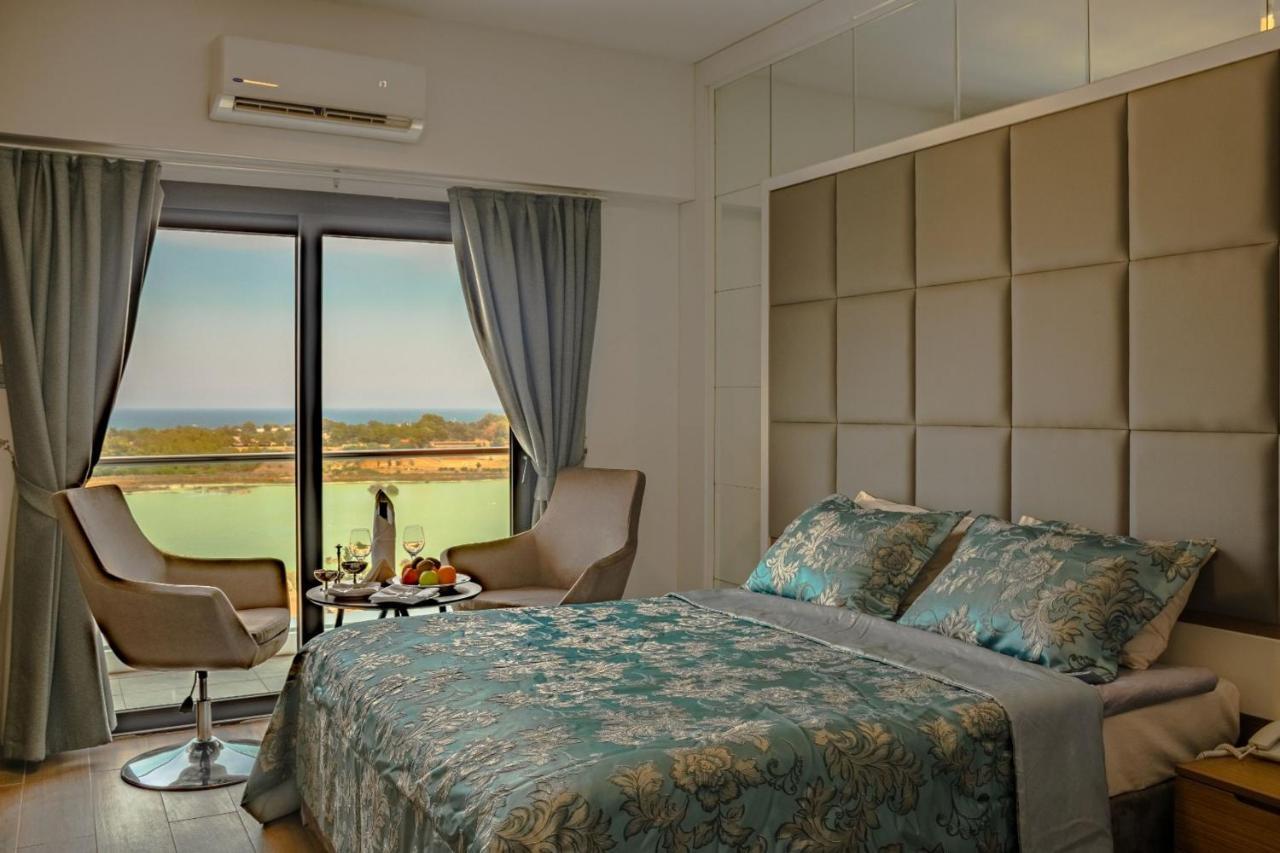 Novel Centre Point Hotel Famagusta  Exterior photo
